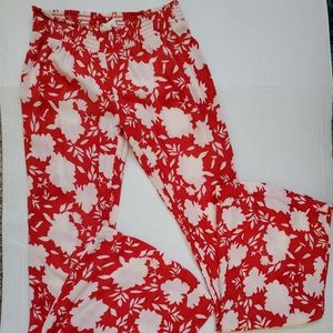 Billabong Red/white Floral print bell bottom pants